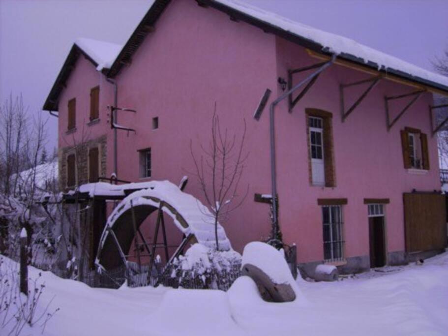 Apartamento Le Moulin Rose Chirens Exterior foto