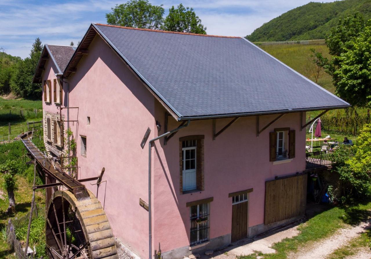 Apartamento Le Moulin Rose Chirens Exterior foto